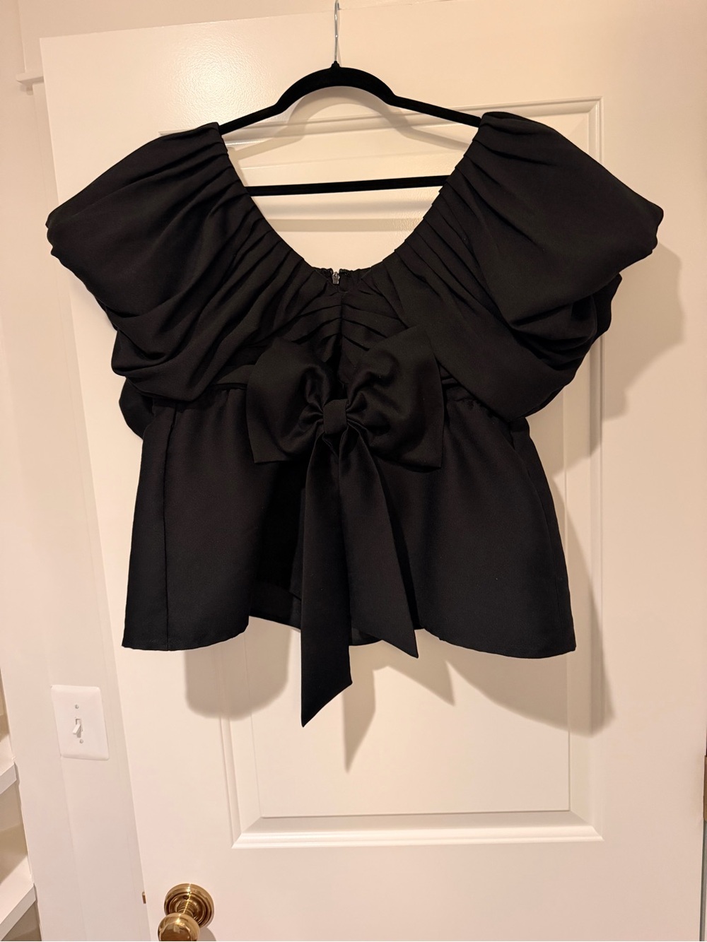 Tuckernuck Black Bow-Front Puff Sleeve Top